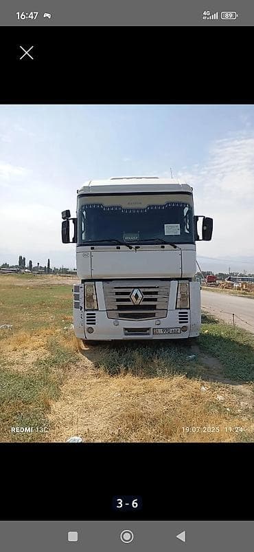 Тягач, Renault, 2006 г., Тентованный