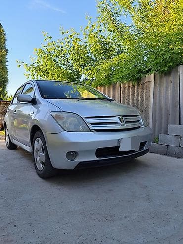 дэу матиз 1: Toyota Ist: 2003 г., 1.5 л, Автомат, Бензин, Хетчбек — 3
