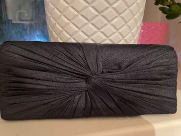 сумка клатч б у: Продаю очень красивый клатч который дополнит ваш образ. Имеется — 1