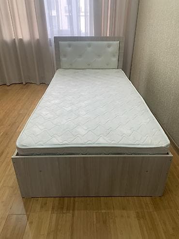 Мебель: Односпальная кровать с матрасом - 2 шт. - Размер спального места — 1