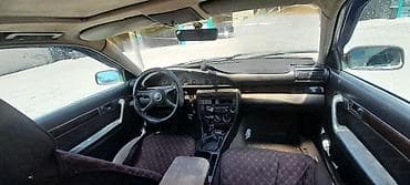 зеркало на виш: Audi 100: 1991 г., 2.3 л, Механика, Бензин, Седан — 5