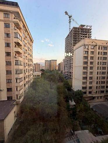 комната квартира: 3 комнаты, 130 м², Бишкек Парк ТРЦ Элитка, 7 этаж, Евроремонт — 10