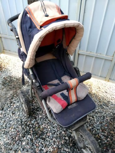 продаю в связи с переездом: Коляска, Б/у — 1