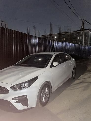 Kia K3: 2019 г., 1.6 л, Вариатор, Бензин