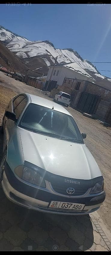 Toyota Avensis: 2002 г., 1.8 л, Автомат, Бензин, Седан