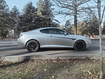 mazda 2000: Hyundai Tiburon: 2008 г., 1.6 л, Механика, Бензин, Купе — 4