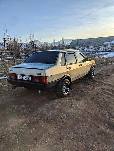 2107 бу: ВАЗ (ЛАДА) : 2000 г., 1.5 л, Механика, Бензин, Седан — 10