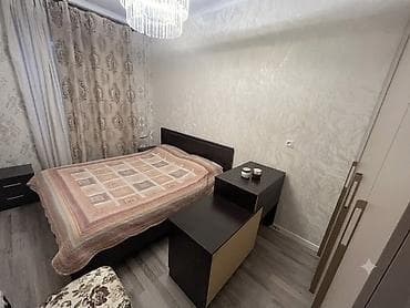 osh flat: 3 комнаты, 62 м², Пишпек 105 серия, 2 этаж, Свежий ремонт — 1