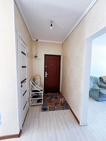 8: ‼️ *Срочно продается* ‼️ *3 ком.квартира, 69 м², 106 серии, этаж 3/3* — 4