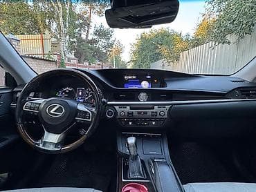 форестер 2016: Lexus ES: 2016 г., 2.5 л, Вариатор, Гибрид, Седан — 5