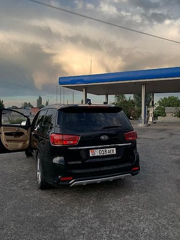 Продажа авто: Kia Carnival: 2019 г., 2.2 л, Автомат, Дизель, Минивэн — 3
