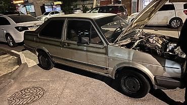 жук жабан: Volkswagen Jetta: 1985 г., Ручные, Бензин, Седан — 5