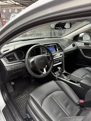 Транспорт: Hyundai Sonata: 2019 г., 2 л, Автомат, Газ, Седан — 6