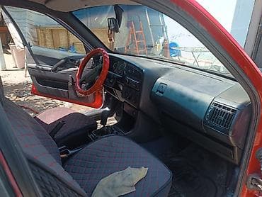 matiz 2007: Volkswagen Passat: 1990 г., Бензин — 4