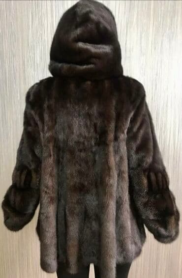 срочно продаю в связи с переездом: Норка шуба. Размер М (38). Цвет темно каричневый. Состояние хорошая — 2