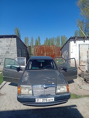 Mercedes-Benz E-Class: 1989 г., 2 л, Механика, Бензин, Седан — 6