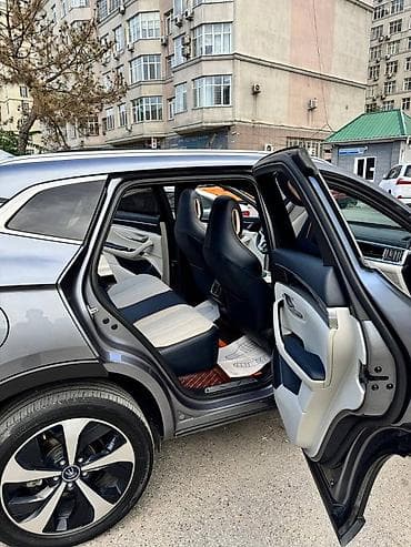 byd qin plus салон: BYD Song Plus: 2022 г., Автомат, Электромобиль, Кроссовер — 10