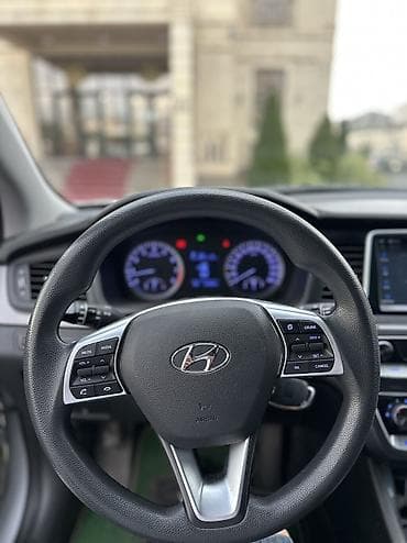 byd e9: Hyundai Sonata: 2019 г., 2 л, Автомат, Газ, Седан — 9
