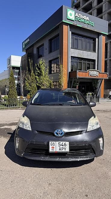 Toyota Prius: 2013 г., Автомат, Гибрид, Хэтчбэк