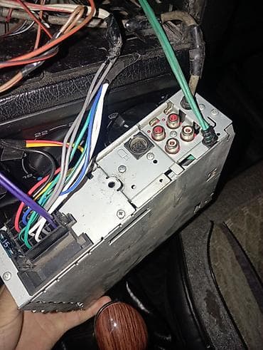 mini jack: Автомагнитола JVC KD-G617 - Формат 1DIN - Поддержка CD, WMA/MP3 - — 2
