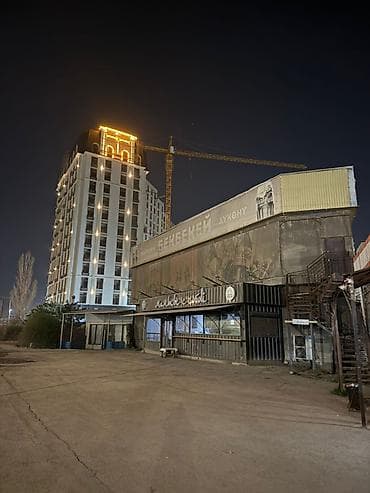 На продаже коммерческое помещение В Ак-Орго 🏪 2 этажа + цокольный