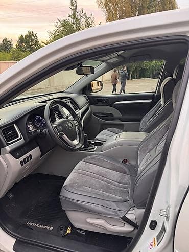 Унаа сатуу: Toyota Highlander: 2018 г., 3.5 л, Автомат, Бензин, Кроссовер — 10