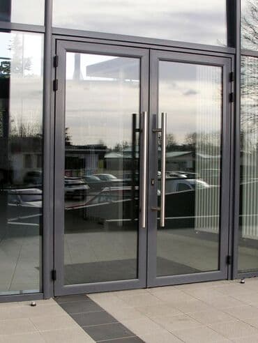 алюминиевые двери б у: Алюминиевые двери. Входная дверь всегда выполняет несколько функций — 3