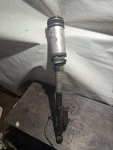 w220 амортизатор: Задний амортизатор Mercedes-Benz 2002 г., Оригинал — 1