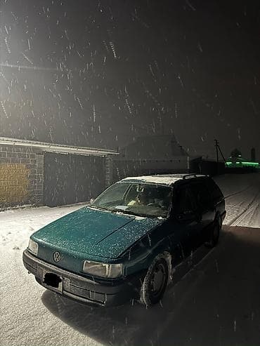 Volkswagen Passat Variant: 1991 г., Универсал