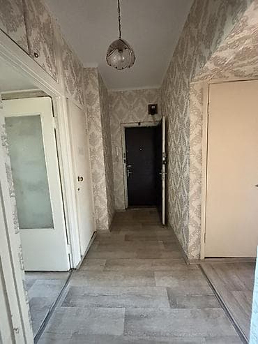 Квартиры: 3 комнаты, 63 м², 105 серия, Старый ремонт — 1