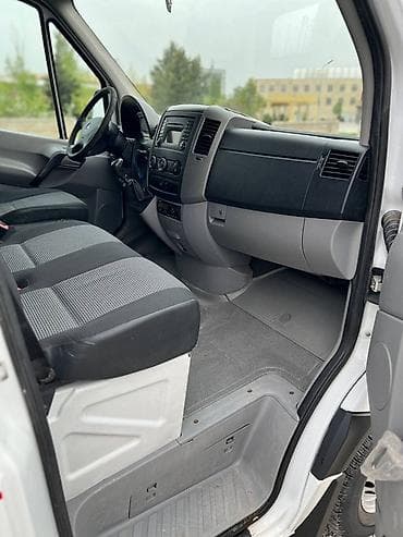 лопата на спринтер: Легкий грузовик, Mercedes-Benz, Стандарт — 10