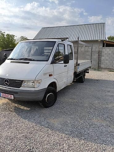 Услуги: Заказать Мерседес грузовой спринтер, Вывоз строй мусора, C грузчиком — 1
