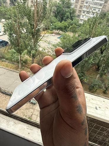 one plus 10: Xiaomi, 14, Б/у, 256 ГБ, цвет - Белый, 1 SIM, eSIM — 6