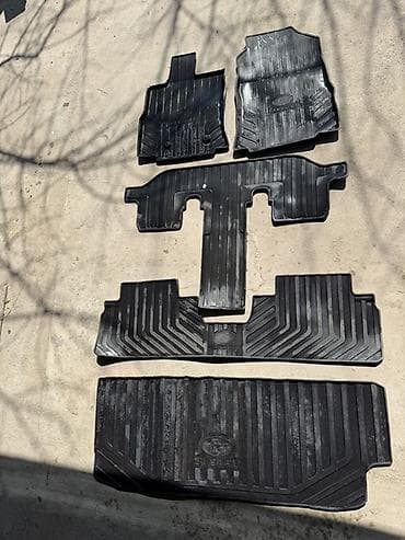 полики subaru ascent: Родные Резиновые Полики Для салона Subaru, цвет - Черный, Б/у, Самовывоз — 3