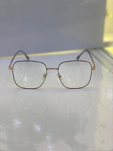 вертикальные ачки: Оправa для очков в классическом стиле - Форма: крупные квадратные — 1