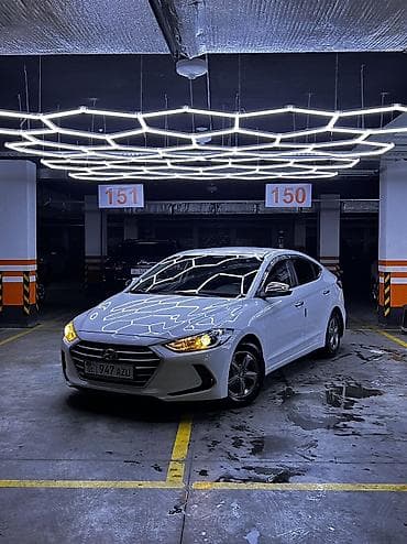 Hyundai Avante: 2017 г., 1.6 л, Автомат, Бензин, Седан