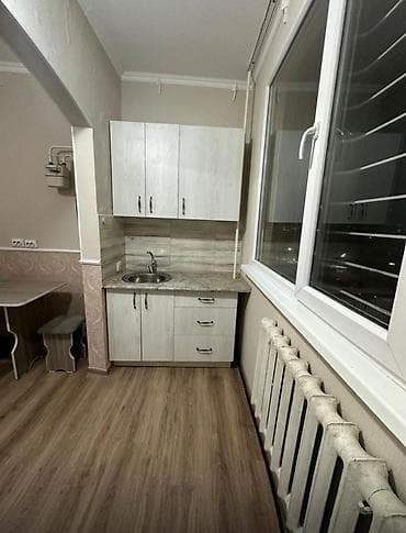 45: 1 комната, 45 м², 12 мкр 106 серия улучшенная, 7 этаж, Косметический ремонт — 3