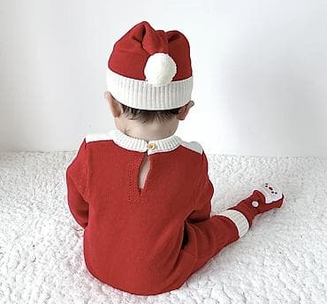 Жаш балдардын бут кийими: Детский новогодний вязаный костюм «Санта» - Комплект: комбинезон + — 2