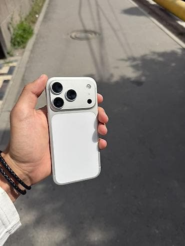 apple x: IPhone 17 Pro, Б/у, 512 ГБ, White Titanium, 98 % — 3