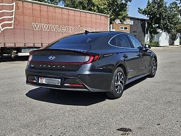 subaru crosstrack: Hyundai Sonata: 2022 г., 2 л, Автомат, Гибрид, Седан — 4
