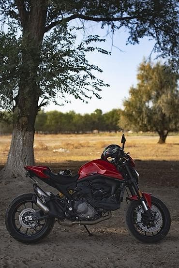 дукати 999: Ducati monster 937 + 2021 год !Мотоцикл–нейкед, красный, класс — 2