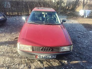 Audi 80: 1989 г., 1.8 л, Механика, Седан
