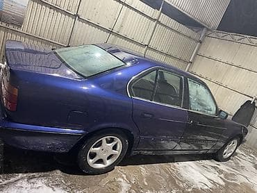 пороги на е34: BMW 525: 1992 г., 2.5 л, Ручные, Бензин, Седан — 4