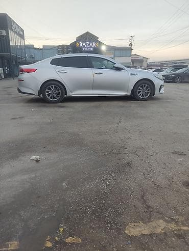 Kia K5: 2019 г., Газ, Седан