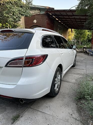 бюджетные авто: Mazda 6: 2008 г., 2 л, Автомат, Бензин, Универсал — 5