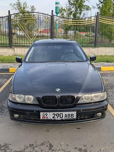 spark 2018: BMW 5 series: 2003 г., 2.5 л, Механика, Бензин, Седан — 2