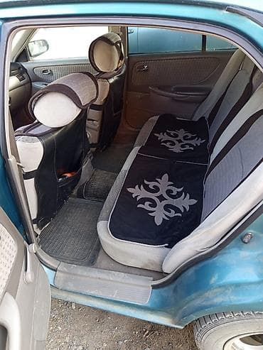 audi б 4: Mazda 626: 2000 г., Бензин, Седан — 4