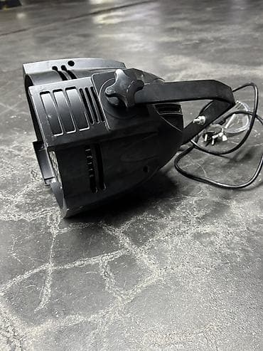 Прожекторы: Светодиодный прожектор PAR с матрицей из ~60 LED - Тип: сценический — 3