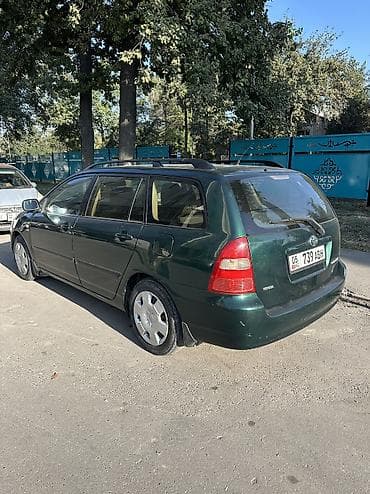 Toyota Corolla: 2001 г., 1.6 л, Механика, Бензин, Универсал