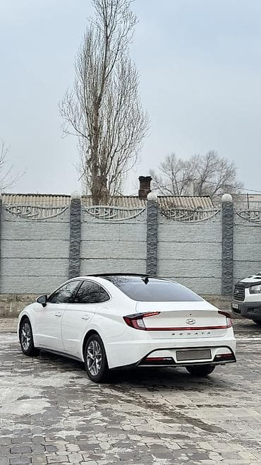 Продажа авто: Hyundai Sonata: 2022 г., 2 л, Автомат, Газ, Седан — 5